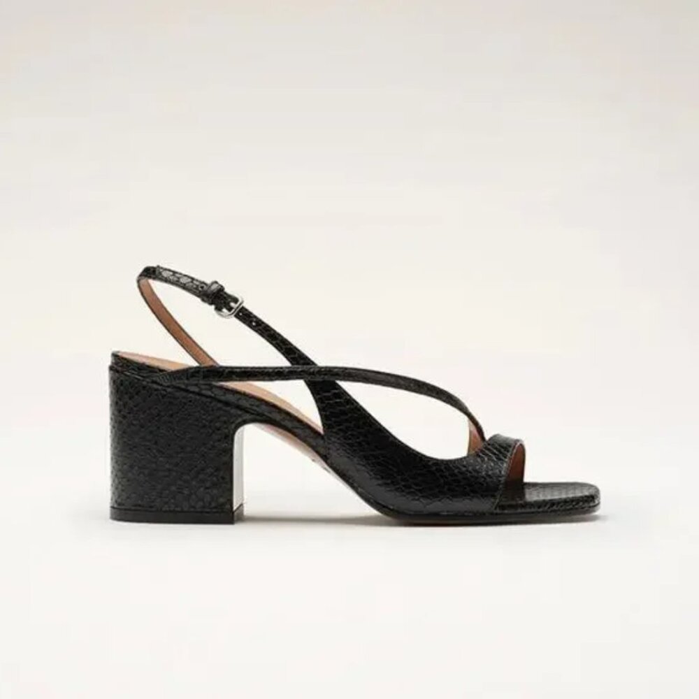 Nomasei Venus Leather Sandals embossed black